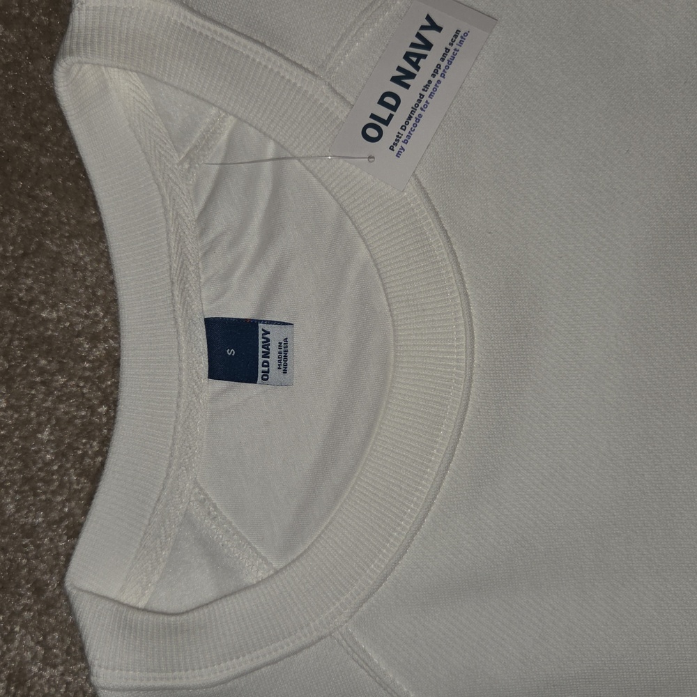 Old Navy Sweatshirt - Picture 3 of 6